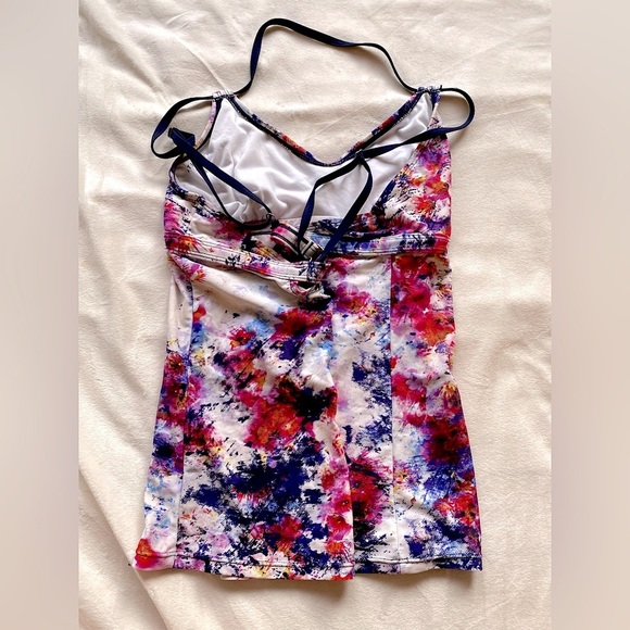 Athleta Hypersonic Scoop Tankini Top Medium Tall | Built-in Bra - Picture 3 of 7